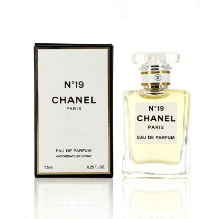 Chanel N°19