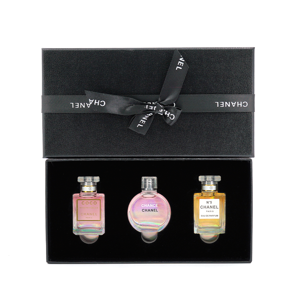 T02正 Chanel mini classic three-piece set - Image 1