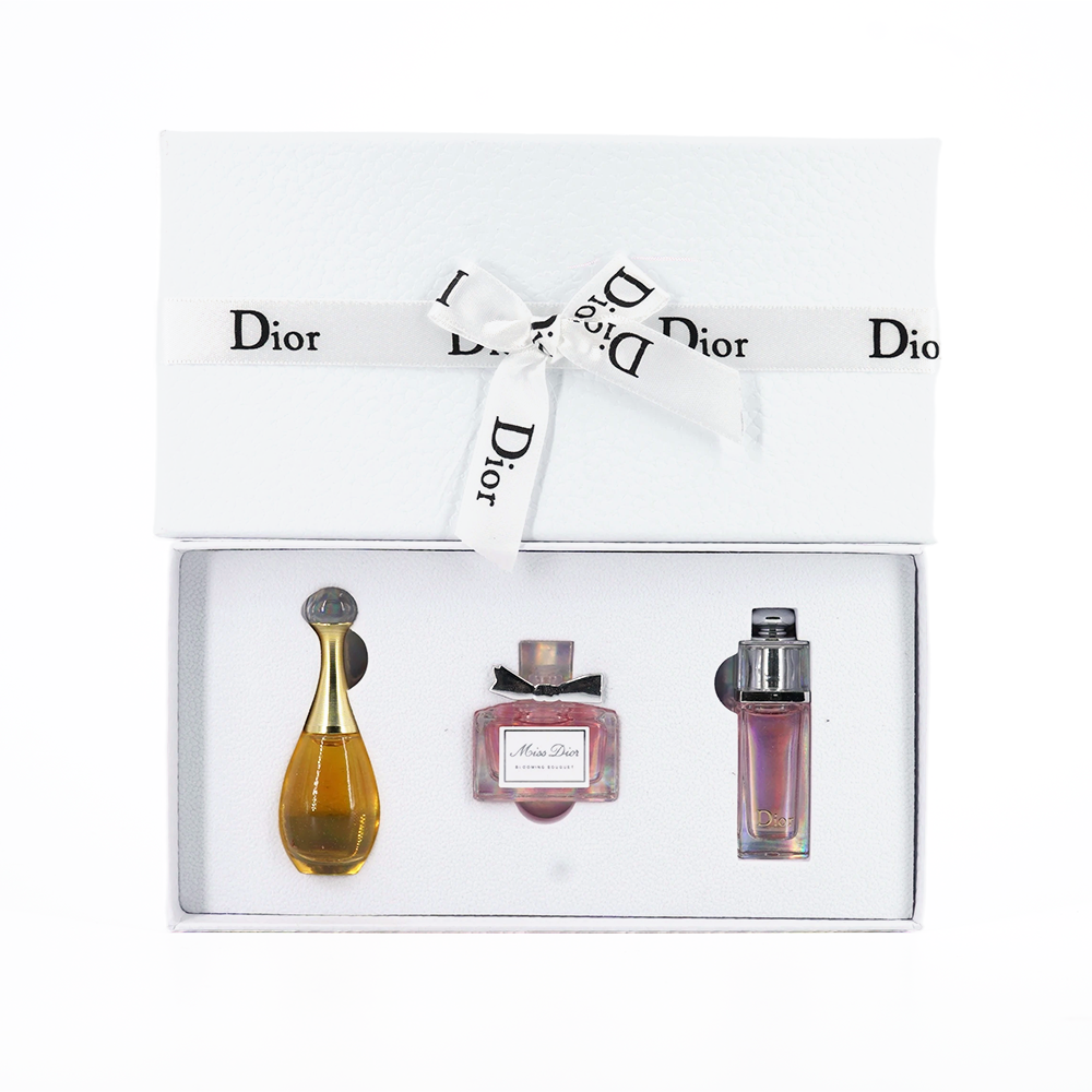 T22正 Dior white sample set of three - Image 1