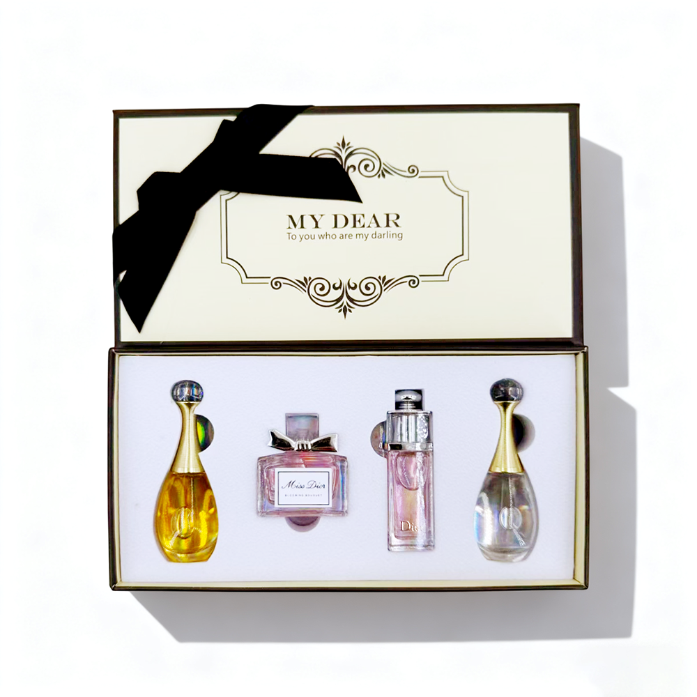T28正 Dior new edition sample set of four pieces - Image 1