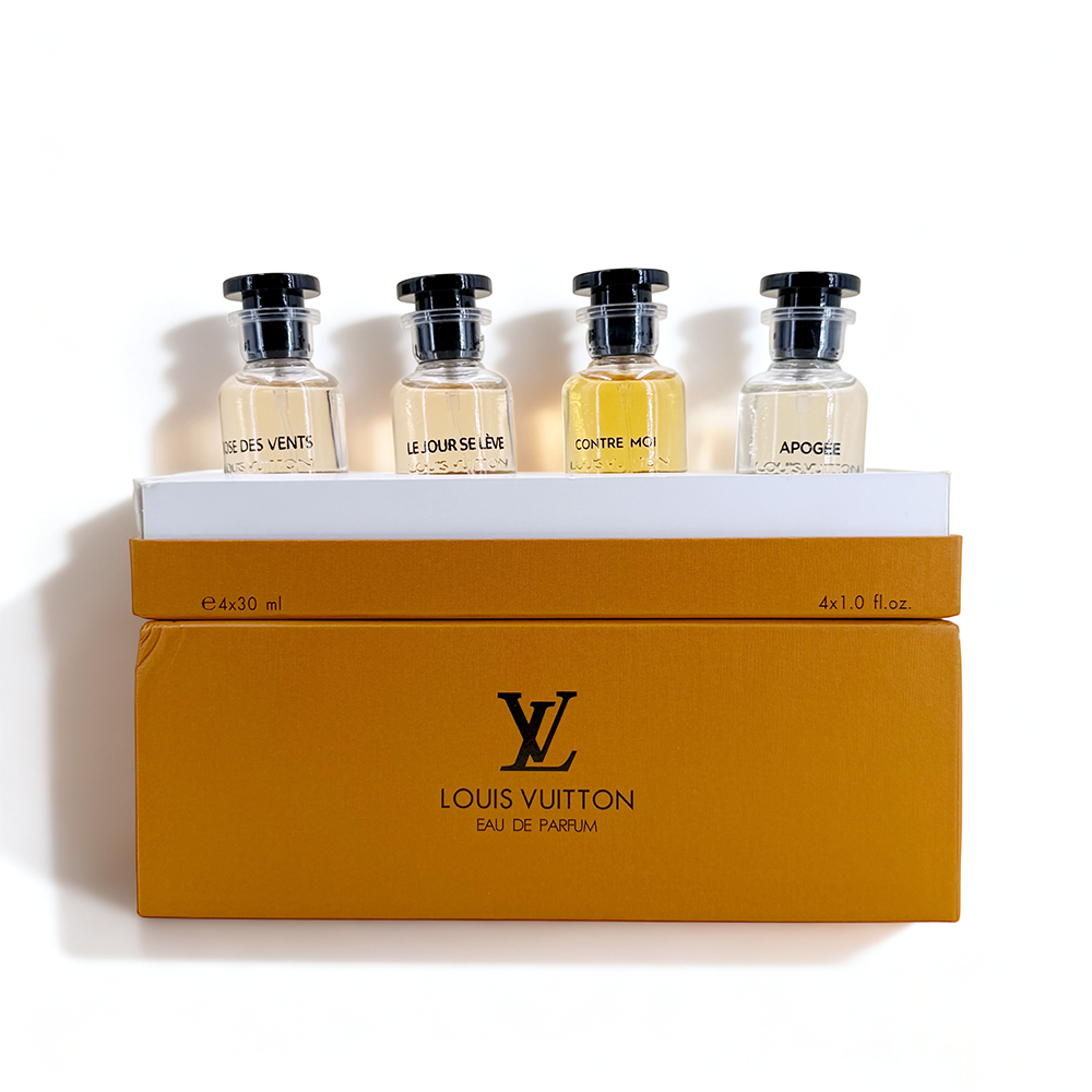 T65正 LV sample set of four pieces - Image 1