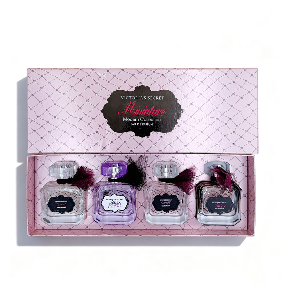 T77正 Victoria's Secret Miniature 4-Piece Set - Image 1